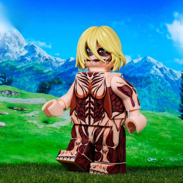 Attack on Titan Annie Leonhart Titan