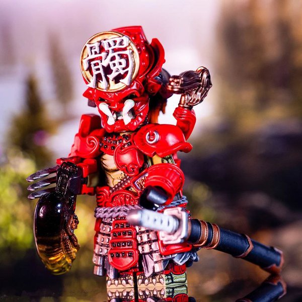 Alien vs Predators Akaoni Samurai Predator