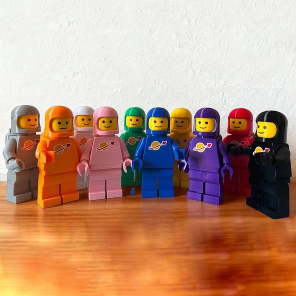 Super Giant Spaceman