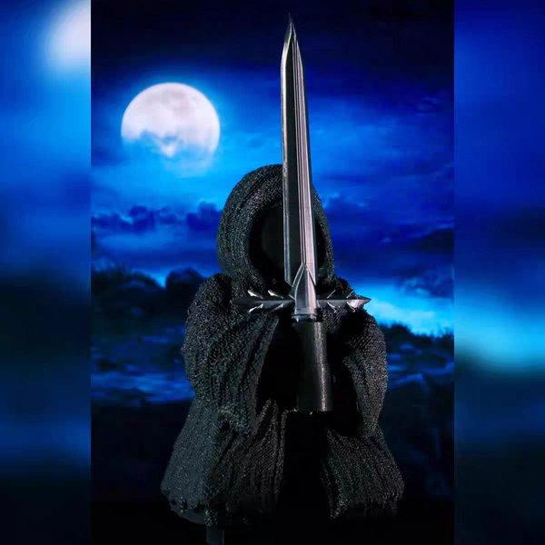 Lord of the Rings Giant Ringwraith of Mordor Statue