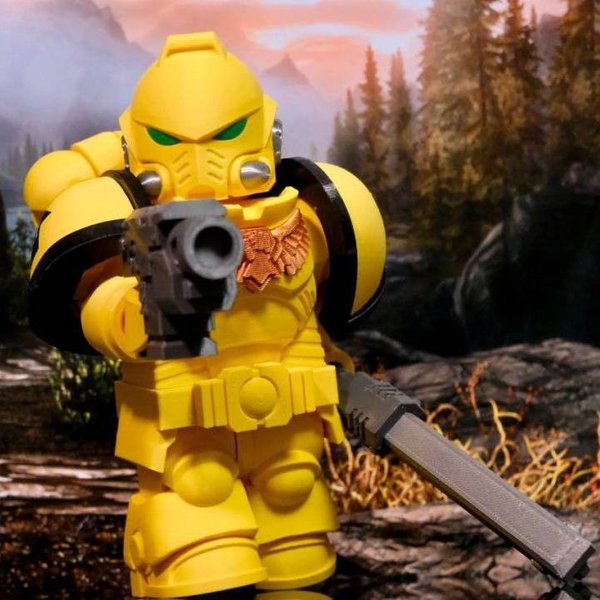 Warhammer 40K Giant Imperial Fists